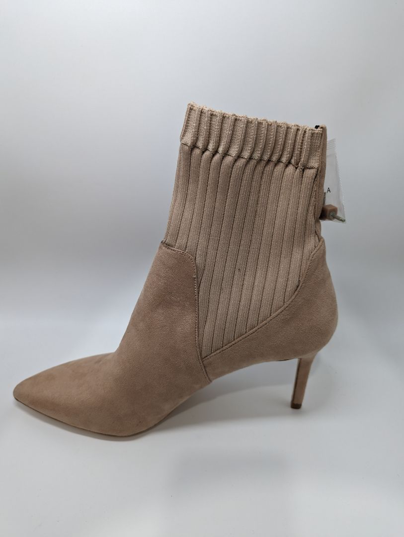 Zara Basic Nude Suede Textured Knit Ankle Boots