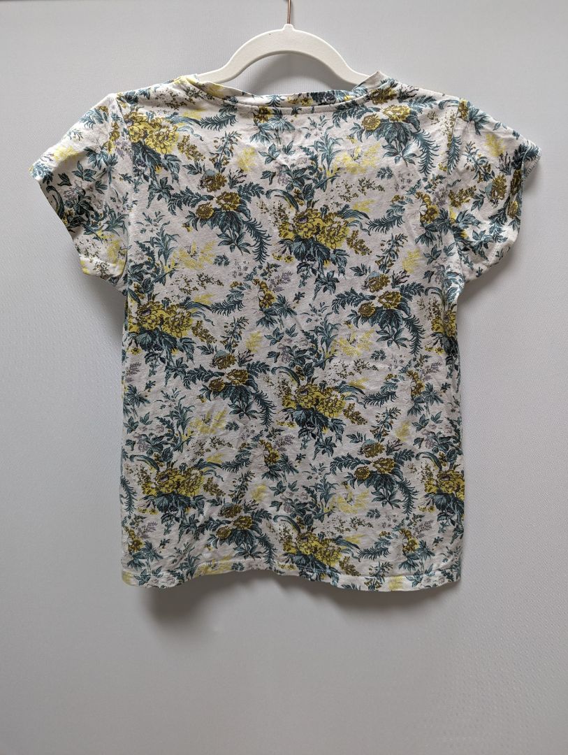 Uniqlo Ivory, Green, Yellow Floral Patterned Tee