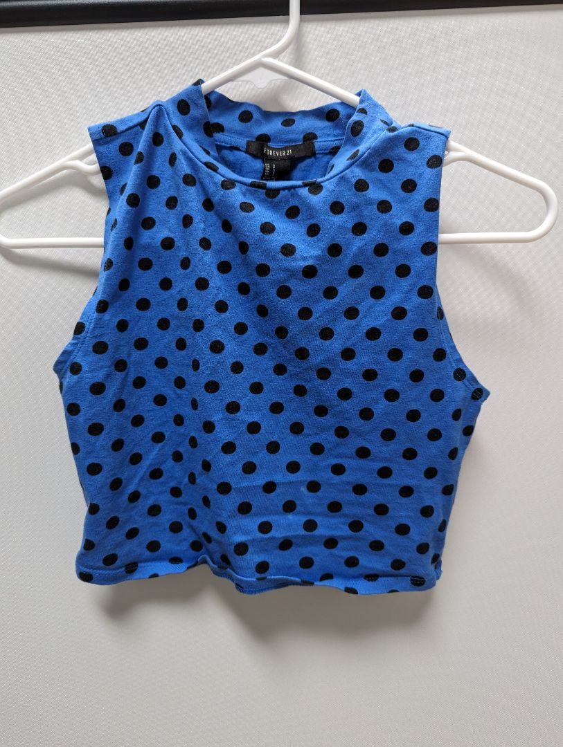 Forever 21 Blue/Black Polka Dot Cropped Sleeveless Turtleneck