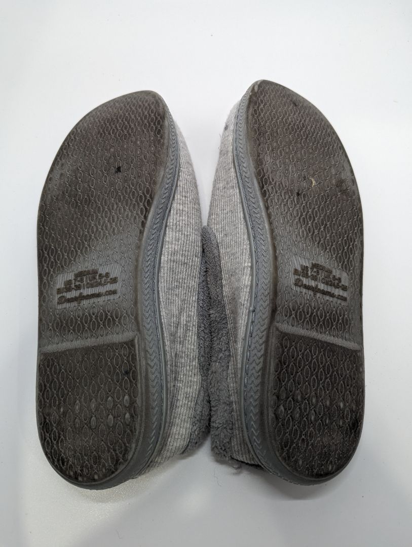 Dearfoams Grey Ribbed Slippers