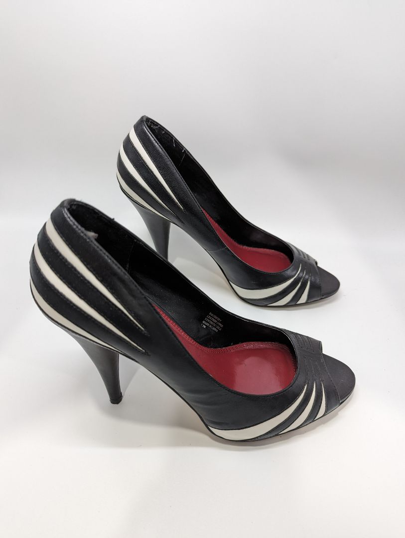 White House Black Market Black/White "Daughtry" Striped Heels