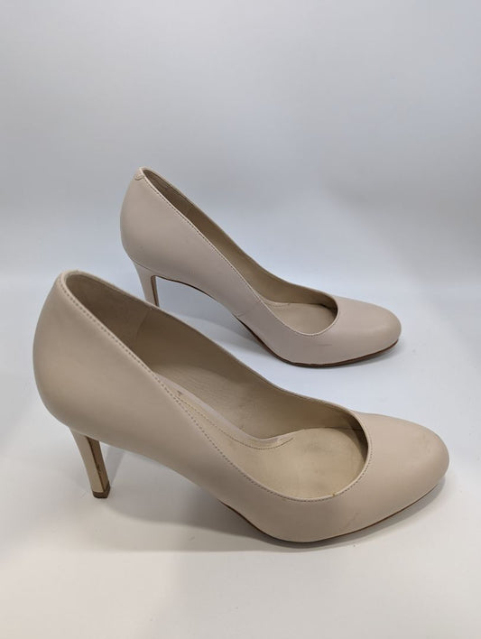 Marc Fisher Light Beige Leather Heels