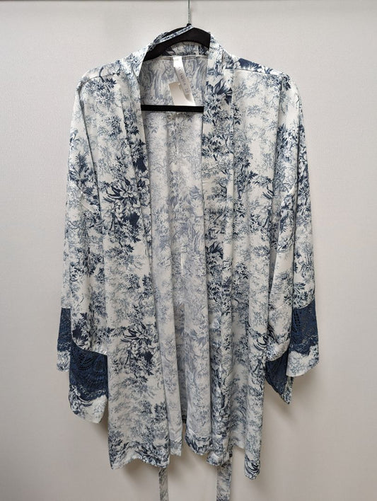 Cacique Ivory/Dark Blue Floral Sleepwear Robe