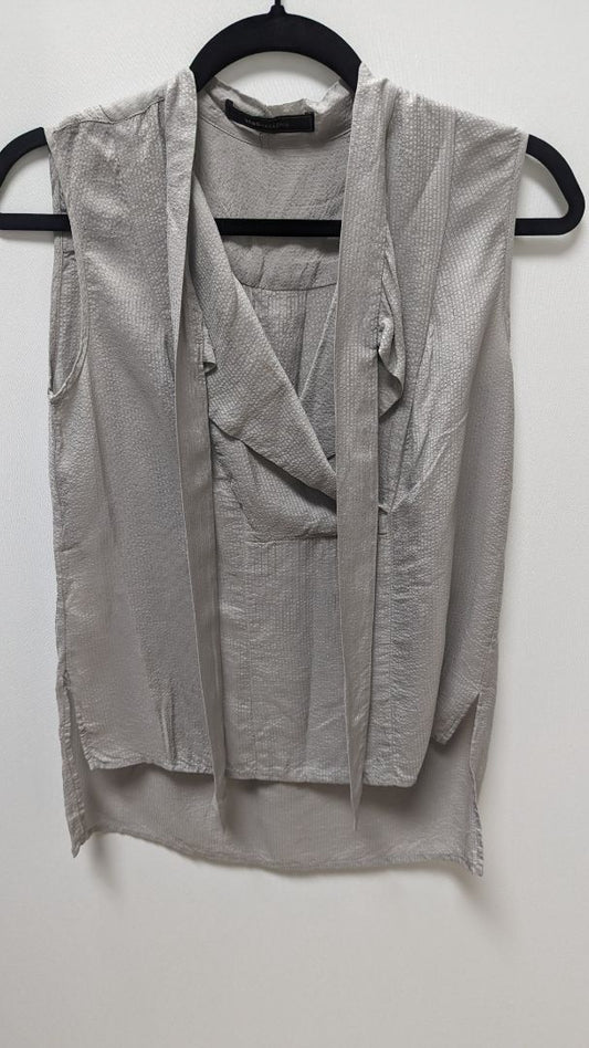 BCBGMAXAZRIA Light Grey Sleeveless Blouse