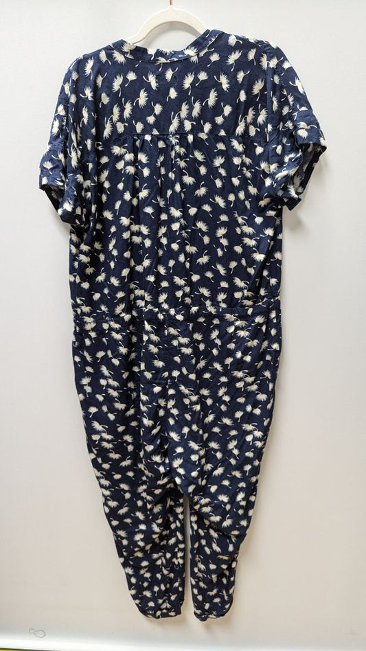 Old Navy Navy/Ivory Floral Jumpsuit