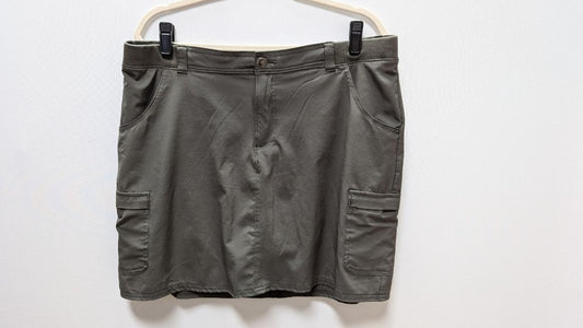 Lee Army Green "Relaxed Fit" Cargo Skort