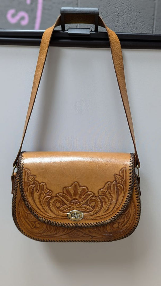 Light Brown Tool Embossed Leather Stitched Shoulder Bag Purse