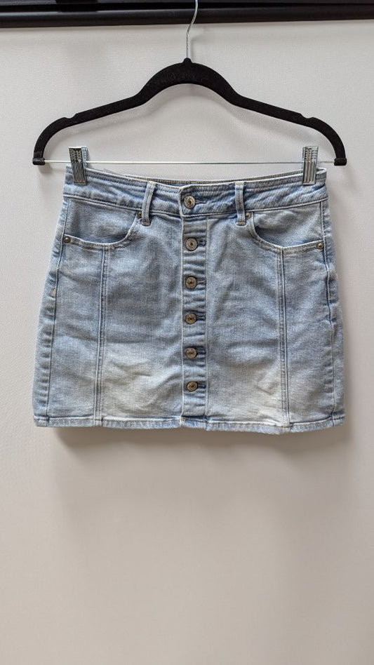 American Eagle Light Wash Button Up Jean Skirt