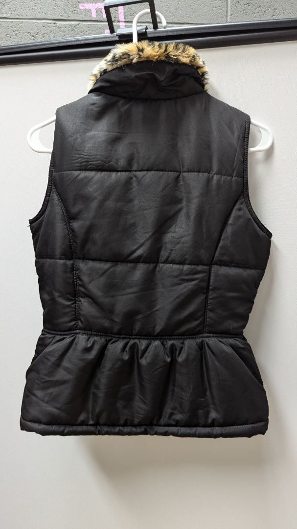 CIRCO Black/Brown Faux-Fur Quilted Vest