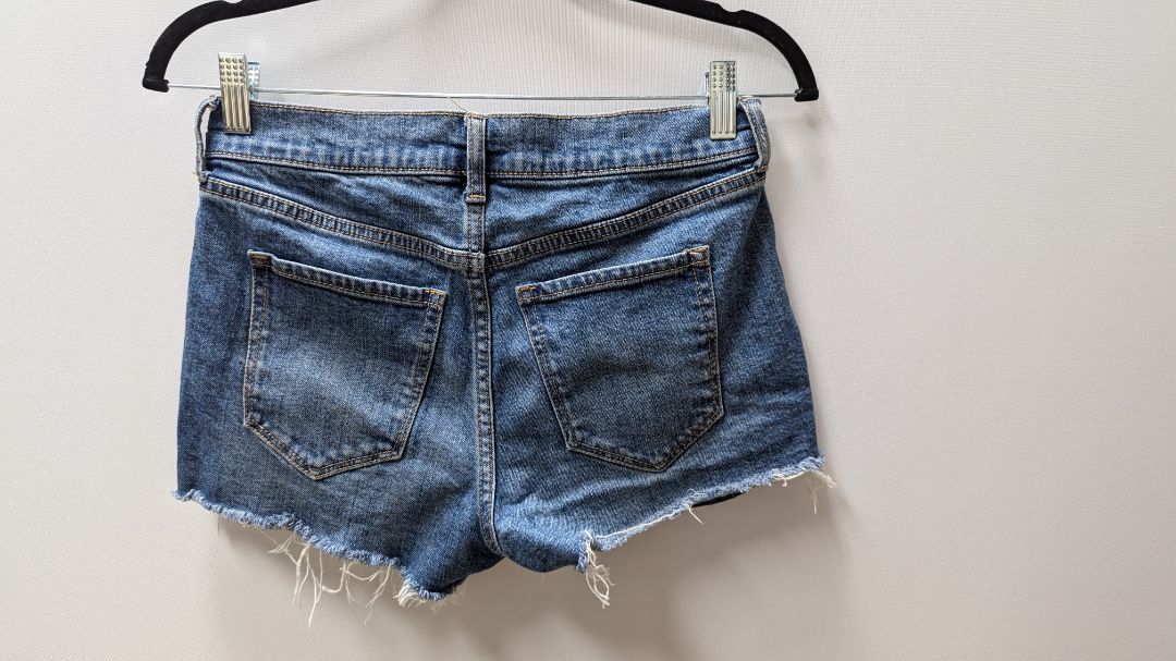 Old Navy Medium Wash Distressed American Jean Shorts