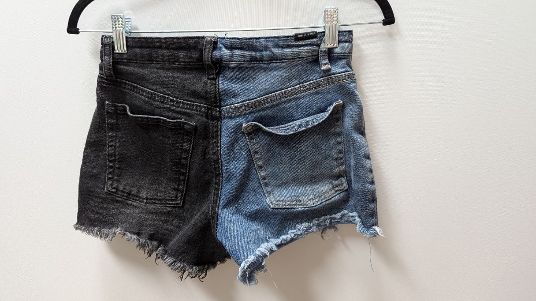 Almost Famous Black 2 Toned Jean Shorts