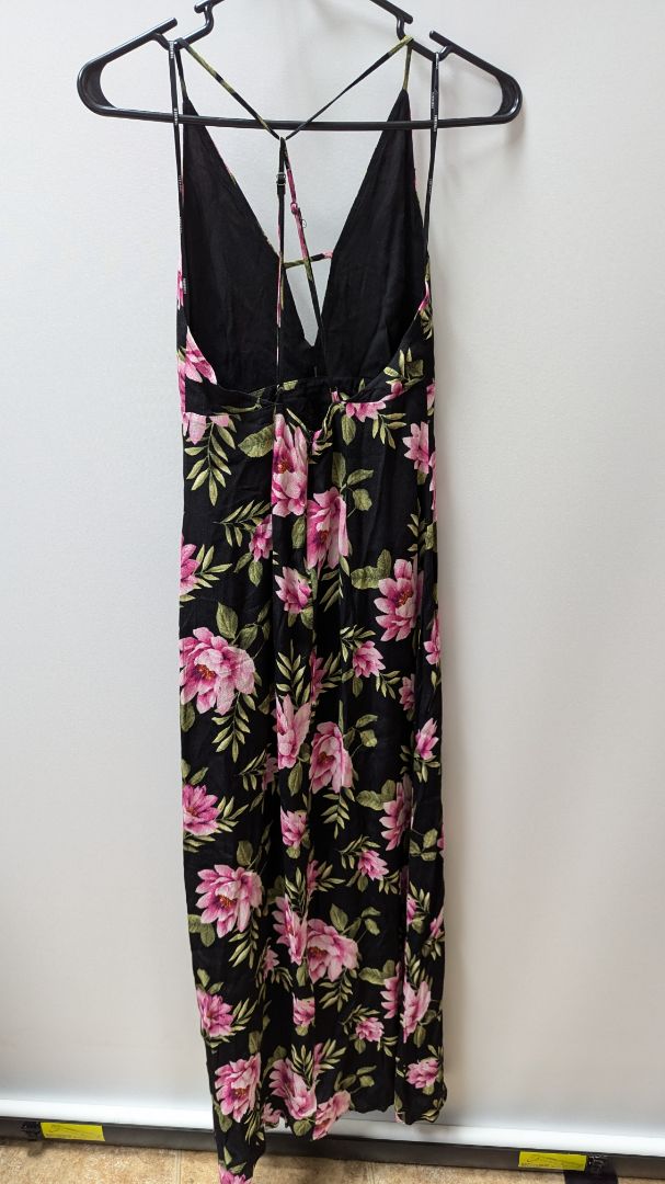 Forever 21 Black/Pink Floral Maxi Dress