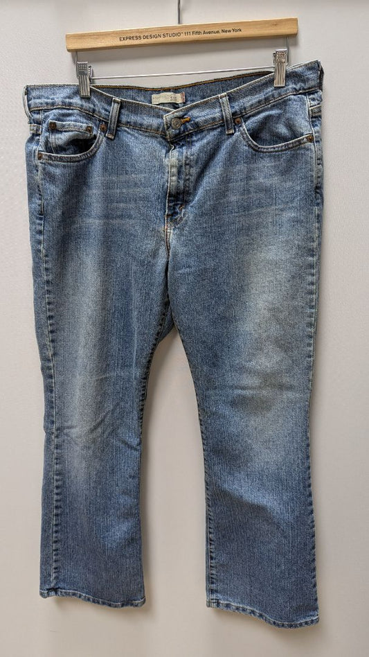 Levi Medium Wash 515 Bootcut Jeans