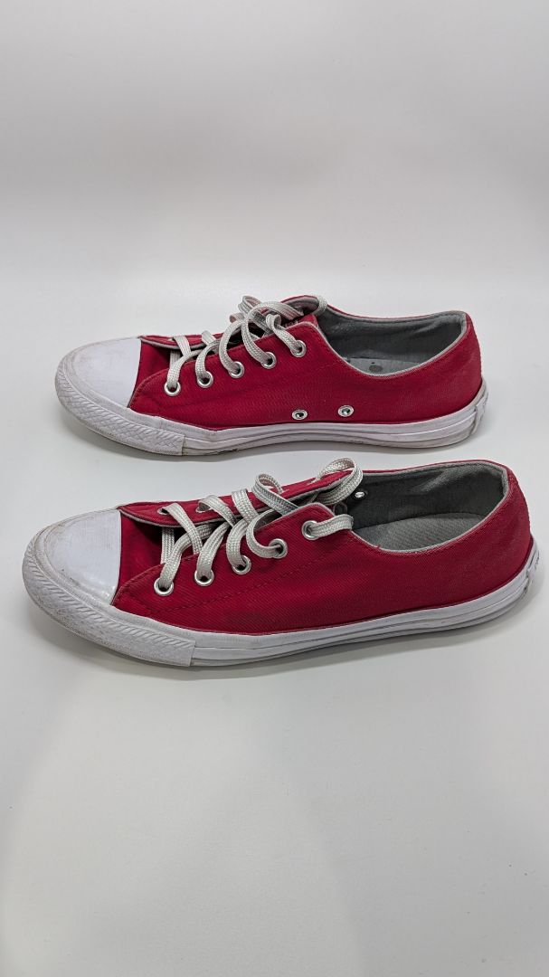 Converse Red/White Lace Up Sneakers