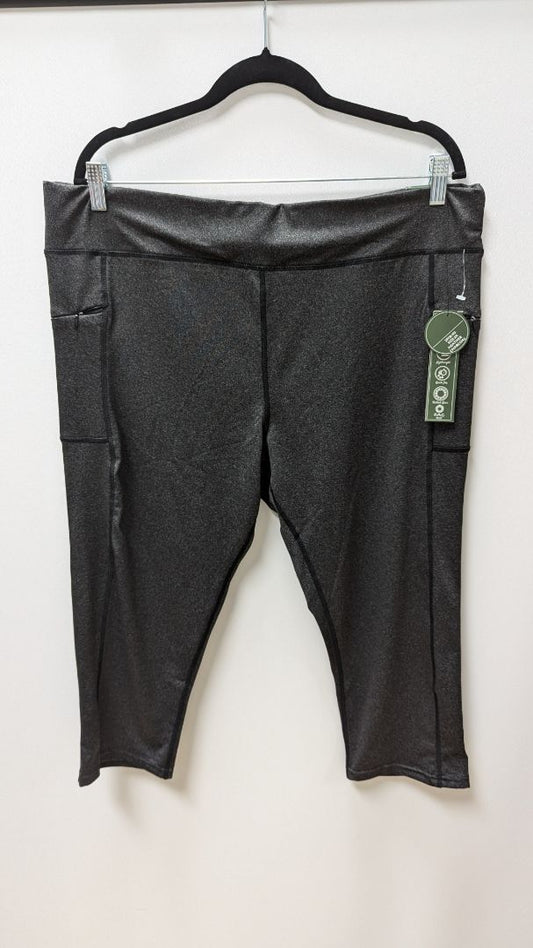 RAG Plus Dark Grey Active 21" Capri Leggings