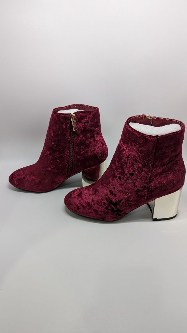 Hot Kiss Burgundy "Christie" Velvet Boots`