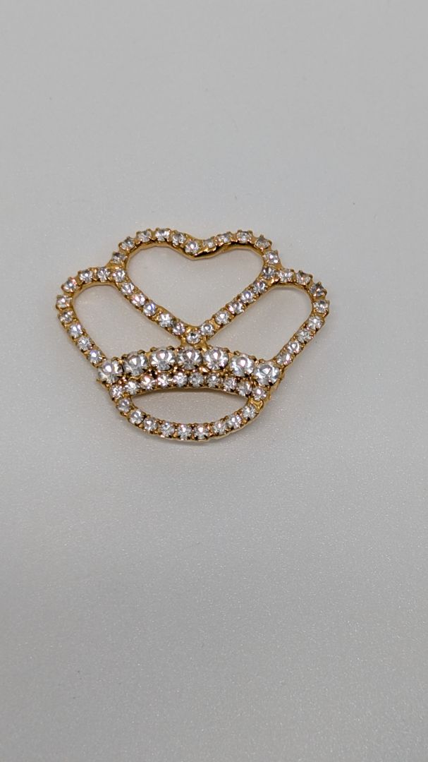 Gold/White Vintage Heart Crown Brooch Pin