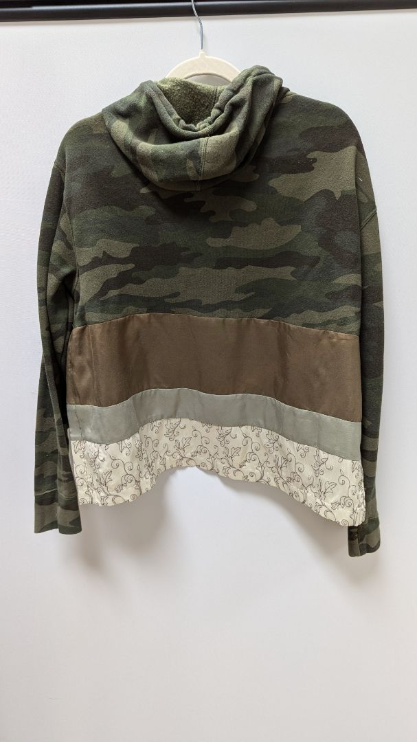 ImPerfect Green Camo Upcycled Sweatshirt