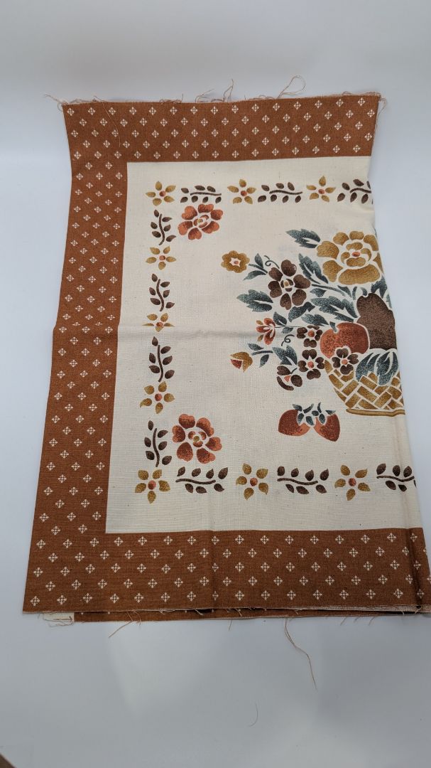 Orange/Cream Thanksgiving-Themed Fabric Sheet