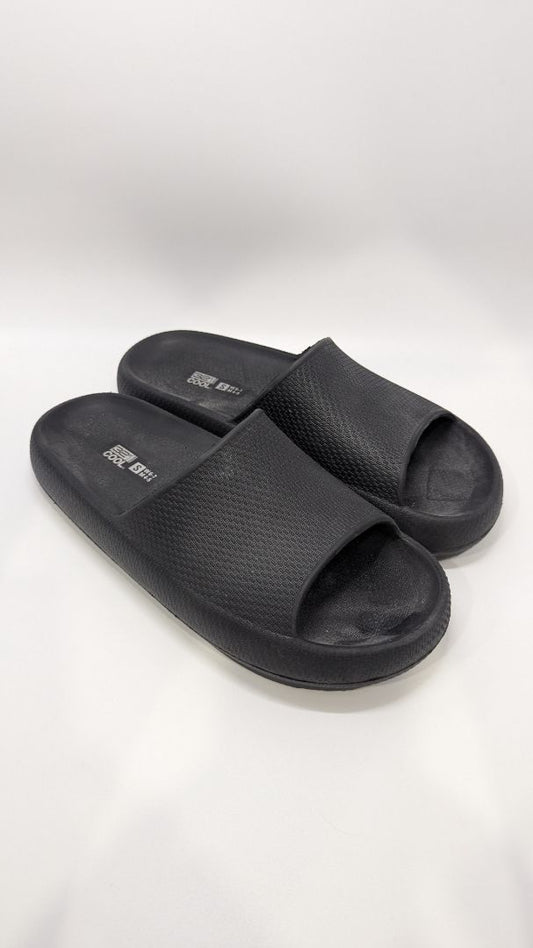32 Degrees Black Cushioned Slide Sandals