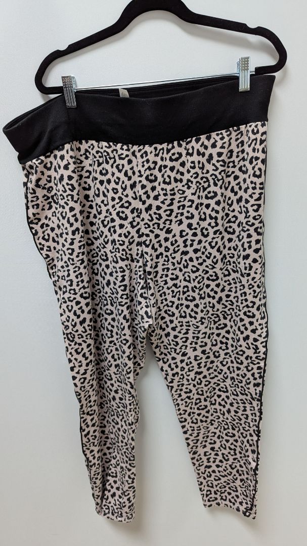 Cacique Black/Pink Animal Print Sleep T-Shirt & Leggings Set