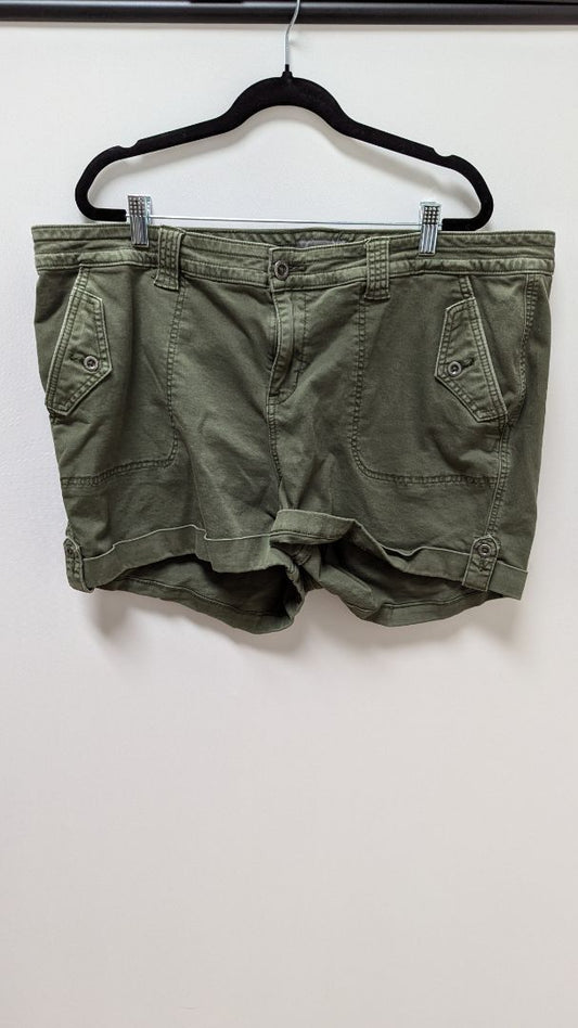 Torrid Dark Green #FeelTheFit Cargo Shorts
