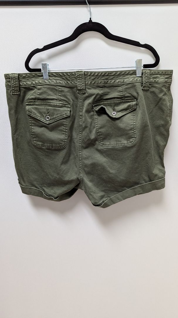Torrid Dark Green #FeelTheFit Cargo Shorts