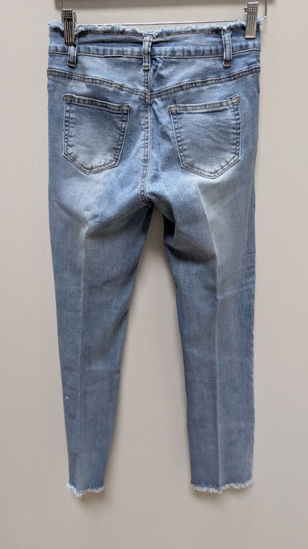 Bamboo Light Wash Lace-Fly Straight Jeans