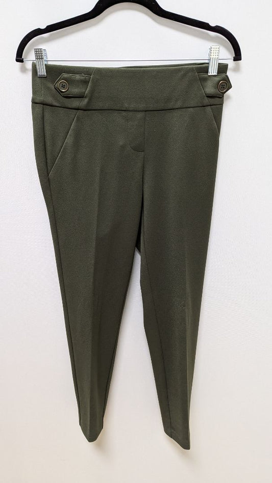 Soho Apparel Ltd. Dark Green Pull-On Skinny Pants