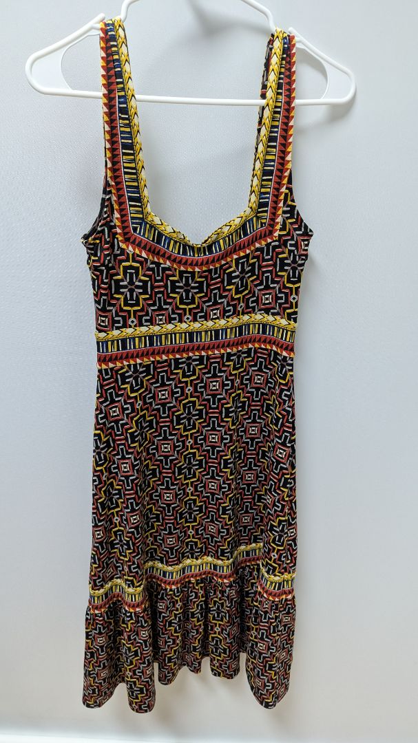 BCBGMAXAZRIA Black/Red Abstract Printed Midi Dress