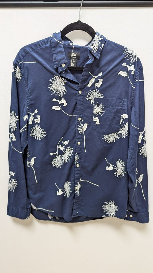 H&M Navy/White Floral "Regular Fit" Button-Down Blouse