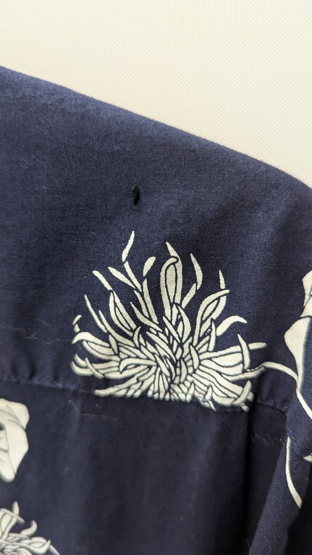 H&M Navy/White Floral "Regular Fit" Button-Down Blouse