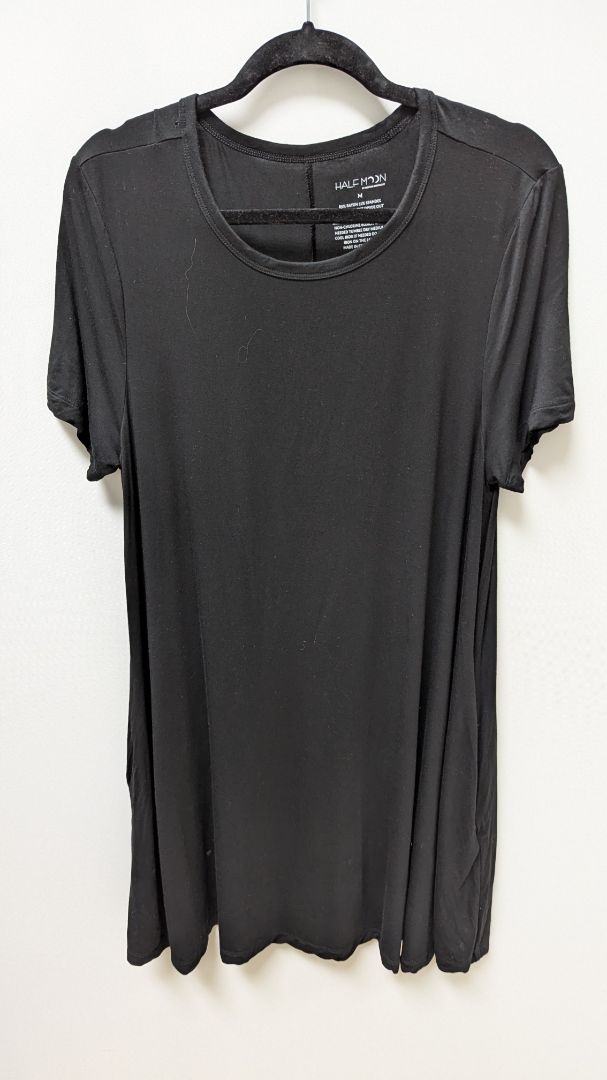 Half Moon Black Short Sleeve Nightgown Dress