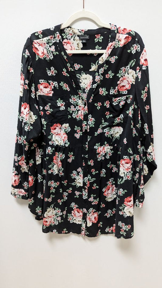 Torrid Black/Pink Floral Long-Sleeve Button-Down Blouse