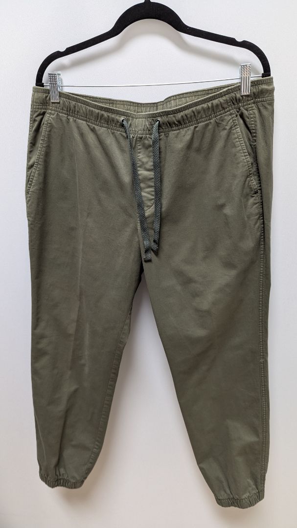 GAP Olive Green Men's Drawstring Waist Casual Pants
