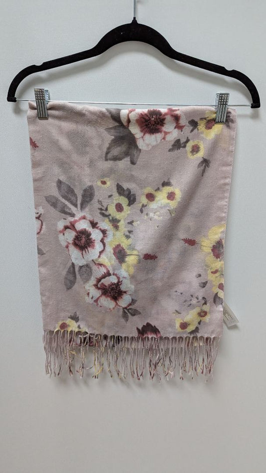 We Care Light Lavender Floral Tassel-Fringe Scarf