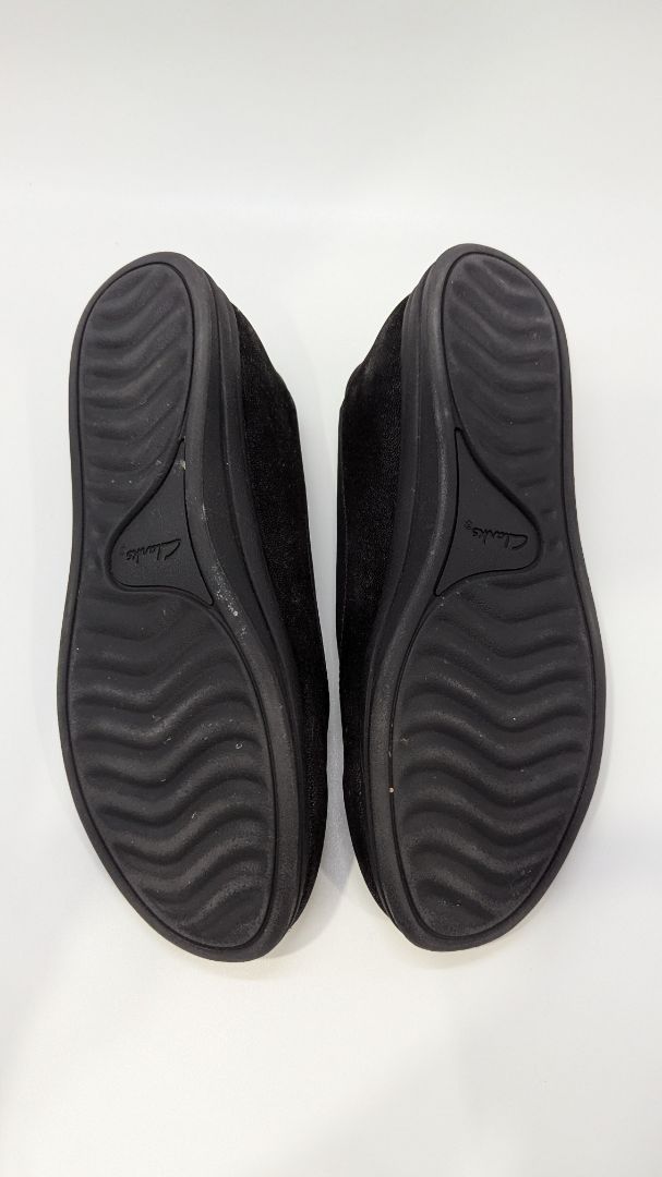 Clarks Black Breeze Ayla Round Toe Flats