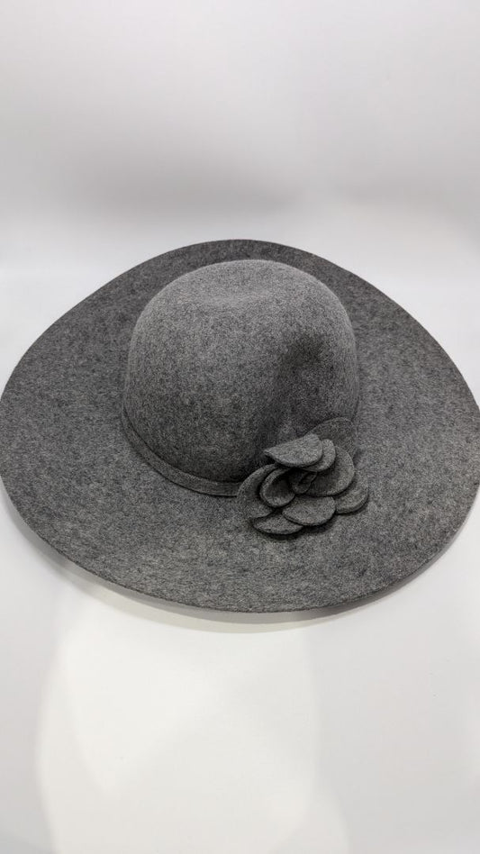 Grey 100% Wool Felt Wide-Brim Flower Hat