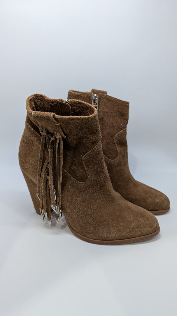 Kate Bosworth x Matisse Brown Emma Suede Tassel Boot