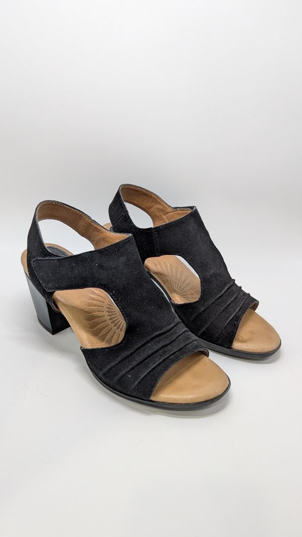 Montana Black Magnolia Strappy Block Heeled Sandals