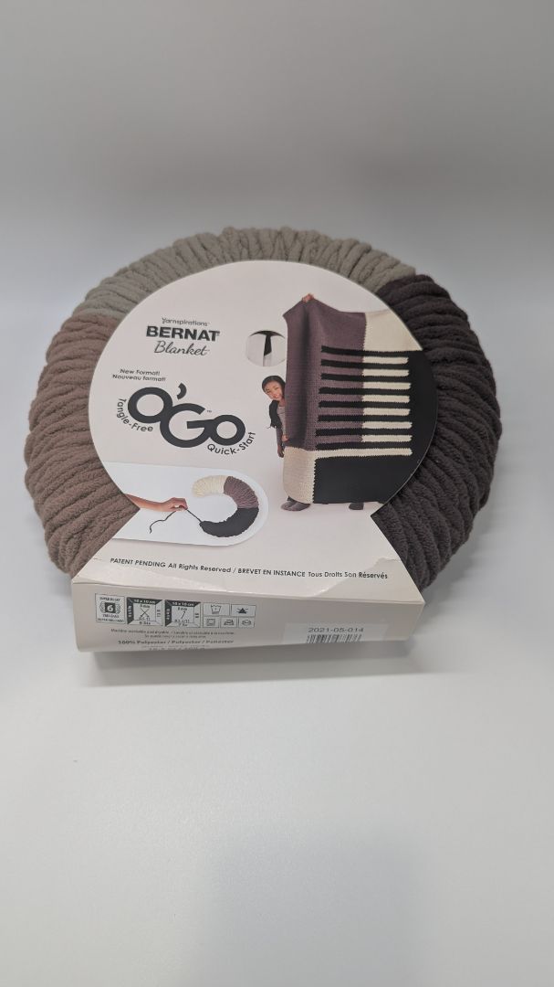Bernat Toasted Almond O'Go Blanket Super Bulky Yarn