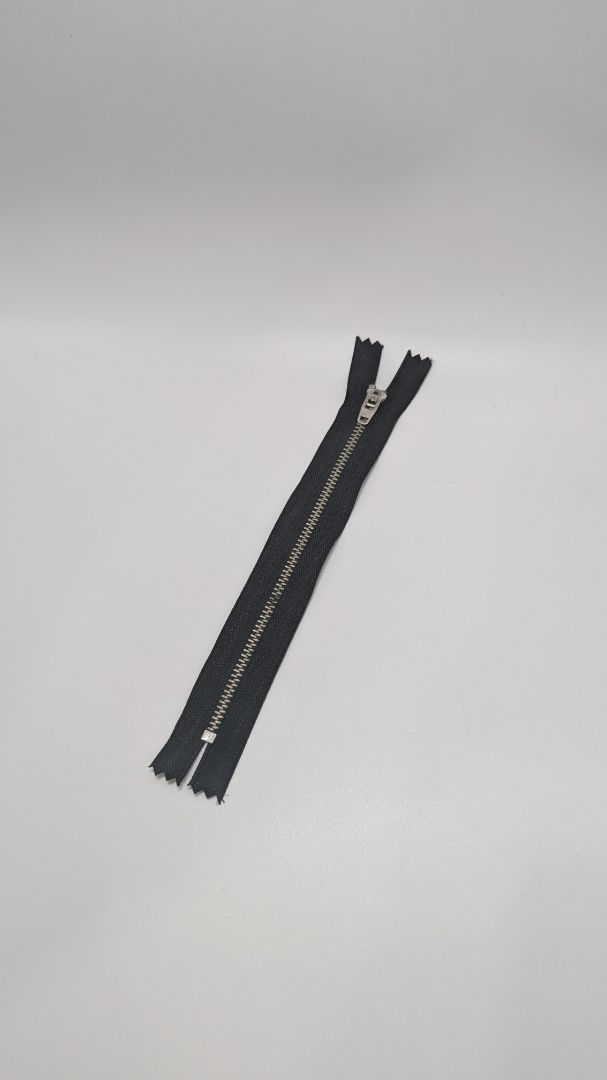 KGS Black/Silver Metal 7" Sewing Craft Zippers