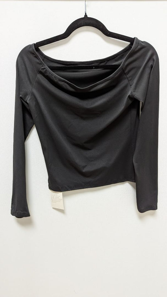 Matunana Black Off-The Shoulder Blouse