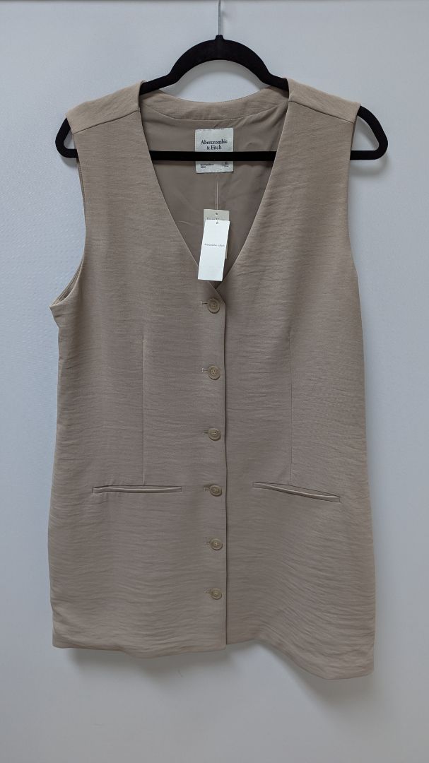 Abercrombie & Fitch Taupe "Fit-to-Flatter" Button-Down Dress