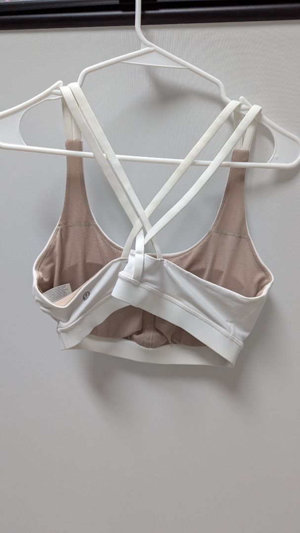 Lululemon White Crossback Detail Sports Bra