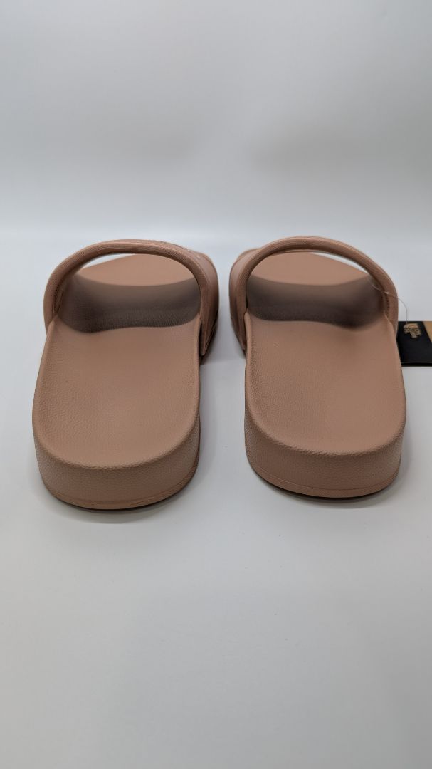 The North Face Sand Pink Base Camp Slide III Sandals