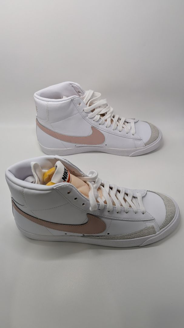Nike White/Pink Blazer Mid '77 Sneakers