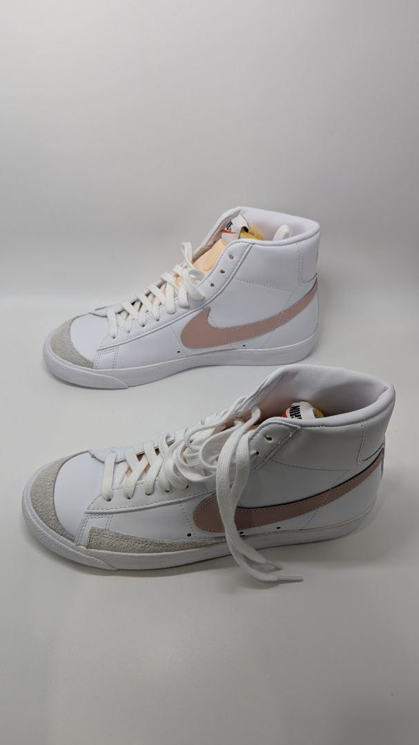 Nike White/Pink Blazer Mid '77 Sneakers