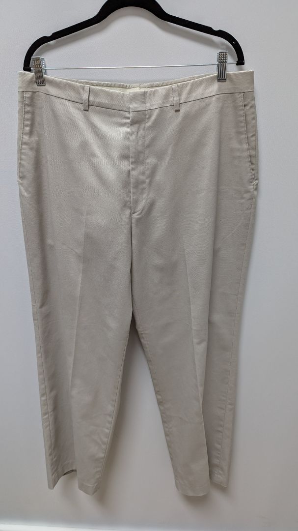 haggar Light Khaki Men's Straight Leg Chino Pants