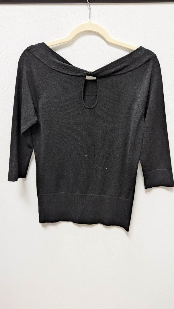 White House Black Market Black 3/4 Sleeve Sweater